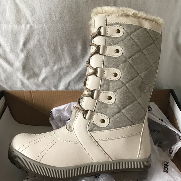 Women’s winter boots. NWT - Picture 3 of 6